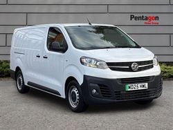 White Used 2025 Vauxhall Vivaro Van | £16,490 (Super price)