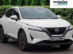 White Used 2022 Nissan Qashqai Tekna SUV | £19,399 (Expensive)