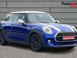 Blue Used 2018 Mini Cooper Hatch Hatchback | £13,194 (Fair price)