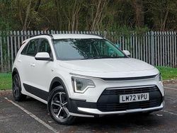 White Used 2022 Kia Niro SUV | £18,298 (Fair price)