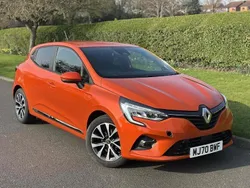 Valencia orange Used 2020 Renault Clio V Iconic Hatchback | £10,490 (Super price)