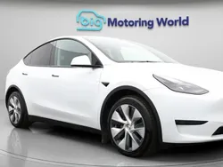 White Used 2022 Tesla Model Y SUV | £22,600 (Super price)