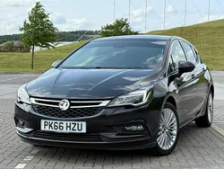 Black Used 2016 Vauxhall Astra Elite Hatchback | £5,250 (Good price)