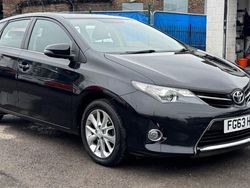 Used 2013 Toyota Auris | £4,595 (Fair price)