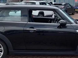 Midnight black Used 2016 Mini Cooper D Chili Hatchback | £5,875 (Good price)