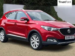 Used 2018 MG ZS Excite Sedan | £9,000 (Fair price)