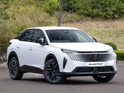 Additional metallic okenite white New 2025 Peugeot 3008 Allure SUV | £30,998 (Fair price)