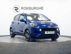Blue Used 2022 Hyundai i10 Premium Hatchback | £11,995 (Good price)