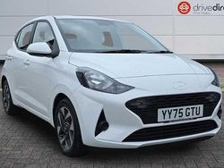 Special solid paint atlas white New 2025 Hyundai i10 Advanced Hatchback | £16,900 (Fair price)