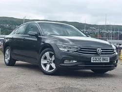 Grey Used 2020 VW Passat SE Sedan | £18,498 (Fair price)