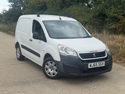 White Used 2015 Peugeot Partner MPV | £2,995 (Fair price)