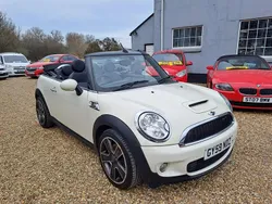 Pepper white Used 2009 Mini Cooper S Cabriolet Cabriolet | £4,695 (Fair price)