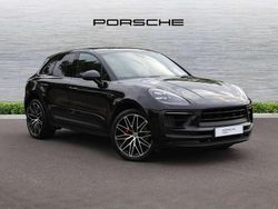 Black Used 2023 Porsche Macan S SUV | £62,650 (A bit pricey)