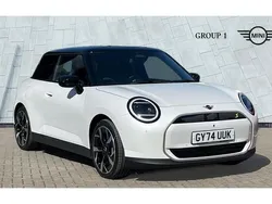 Nanuq white Used 2025 Mini Cooper Exclusive Hatchback | £32,495