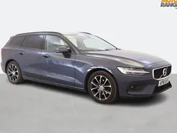 Blue Used 2018 Volvo V60 Momentum Estate | £16,195 (Fair price)