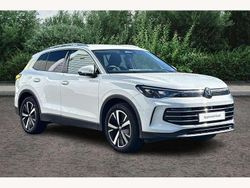 White Used 2024 VW Tiguan Elegance SUV | £31,295 (Fair price)