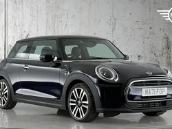 Black Used 2021 Mini Cooper Exclusive Hatchback | £17,997 (A bit pricey)