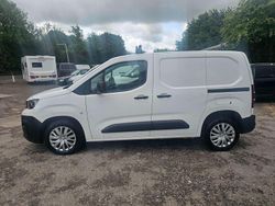 White Used 2019 Peugeot Partner Van | £6,995 (Fair price)