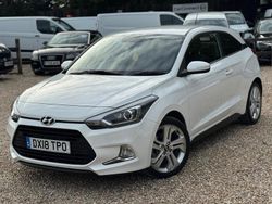 White Used 2018 Hyundai i20 Premium Coupe | £9,244 (Fair price)