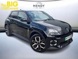 Special diamond black New 2025 Renault R5 Komfort Hatchback | £24,789 (Good price)