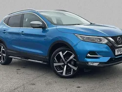 Blue Used 2018 Nissan Qashqai Tekna+ SUV | £13,040 (Fair price)