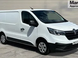 White Used 2022 Renault Trafic Business Van | £12,995 (Good price)