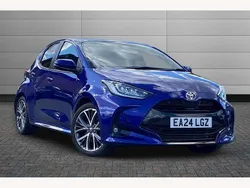Blue Used 2024 Toyota Yaris Hybrid Hatchback | £21,995 (Expensive)