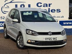 White Used 2015 VW Polo SE Hatchback | £6,995 (Fair price)