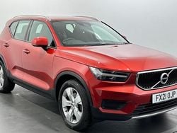 Red Used 2021 Volvo XC40 Momentum SUV | £14,978 (Fair price)
