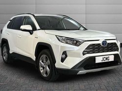 White Used 2021 Toyota RAV4 Hybrid Design SUV | £23,250 (Good price)