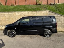Black Used 2023 Fiat Doblò MPV | £11,495 (Good price)