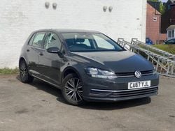 Grey Used 2018 VW Golf VII SE Hatchback | £9,995 (Good price)