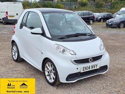 White Used 2014 Smart ForTwo Coupé Passion Coupe | £2,988 (Good price)
