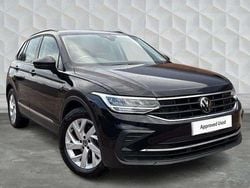 Black Used 2023 VW Tiguan Life SUV | £21,100 (Fair price)