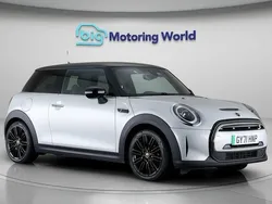 Used 2023 Mini Cooper Level 2 Hatchback | £10,800 (Fair price)