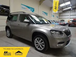 Beige Used 2016 Skoda Yeti SE SUV | £14,500 (Fair price)