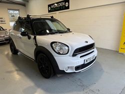 White Used 2015 Mini Cooper SD Countryman SUV | £6,195 (Fair price)