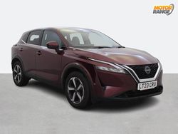 Red Used 2023 Nissan Qashqai N-Connecta SUV | £17,895 (Fair price)