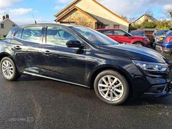 Black Used 2017 Renault Mégane IV Dynamique Hatchback | £7,995 (Fair price)