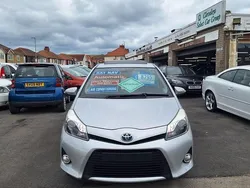 Silver Used 2013 Toyota Yaris Hybrid Hatchback | £7,995 (Expensive)