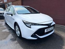 White Used 2021 Toyota Corolla Estate | £15,989 (Super price)