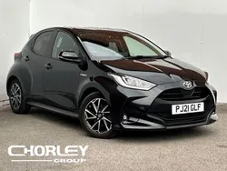 Black Used 2021 Toyota Yaris Hybrid Design Hatchback | £14,892 (Fair price)