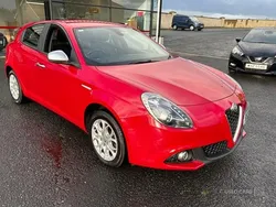 Red Used 2017 Alfa Romeo Giulietta Super Hatchback | £5,950 (Fair price)