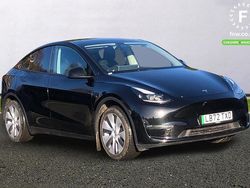 Black Used 2022 Tesla Model Y Long Range AWD SUV | £24,299 (Fair price)