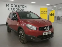 Red Used 2013 Nissan Qashqai 360º SUV | £2,995 (Good price)