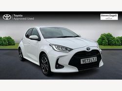 White Used 2024 Toyota Yaris Hybrid Design Hatchback | £18,870 (Fair price)