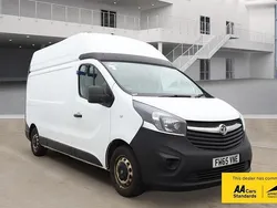 White Used 2016 Vauxhall Vivaro S Van | £6,995