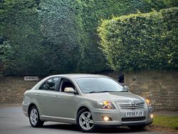 Silver Used 2006 Toyota Avensis T3 Hatchback | £2,999 (Fair price)