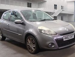 Grey Used 2012 Renault Clio IV Dynamique Hatchback | £1,473 (Expensive)