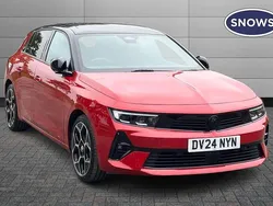 Red Used 2024 Vauxhall Astra Ultimate Hatchback | £20,224 (Fair price)